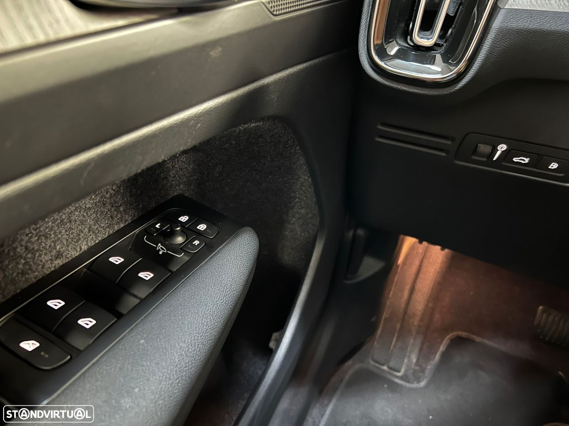 Volvo XC 40 1.5 T4 PHEV Inscription - 19