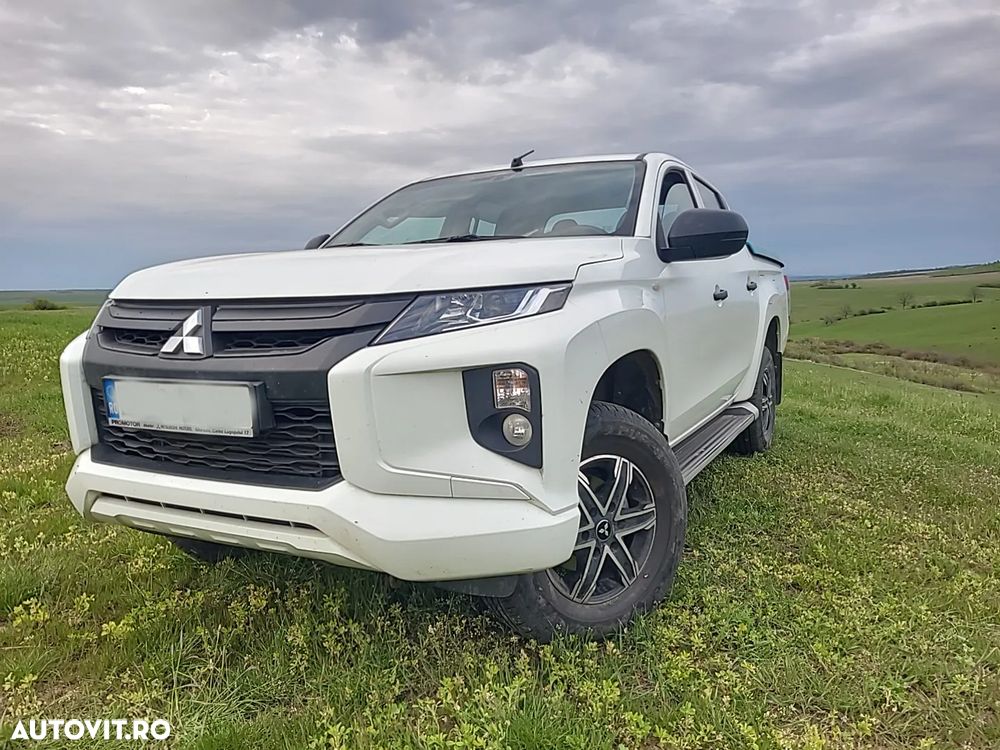 Mitsubishi L200 - 1
