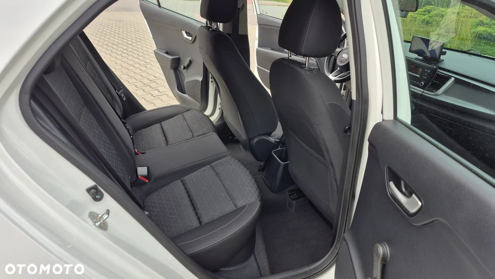 Kia Rio 1.2 M - 6