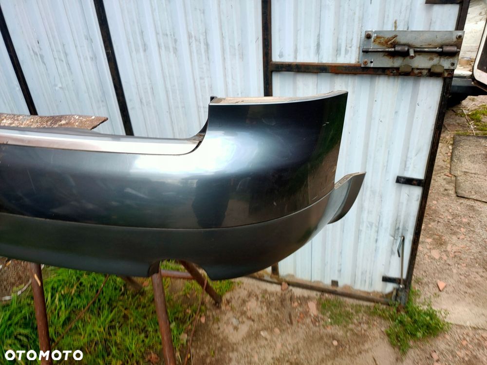 zderzak tył audi a4 b6 kombi kolor lx7z 2 rury - 4