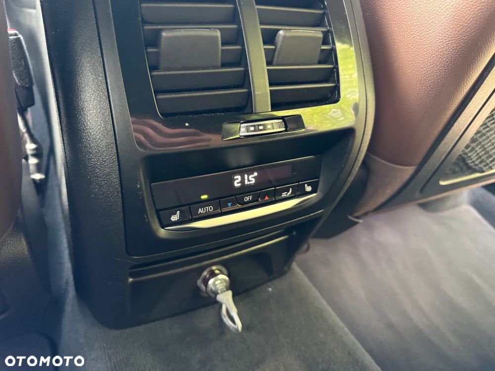 BMW X3 xDrive35i Sport - 29