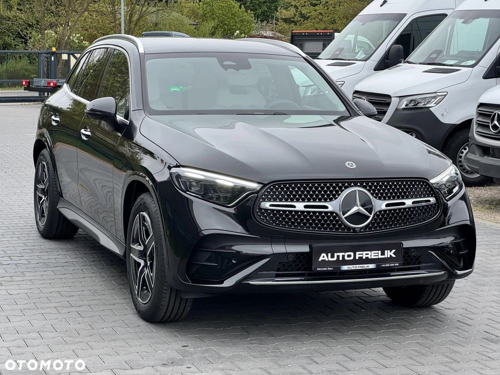 Mercedes-Benz GLC 300 e PHEV 4-Matic AMG Line - 6