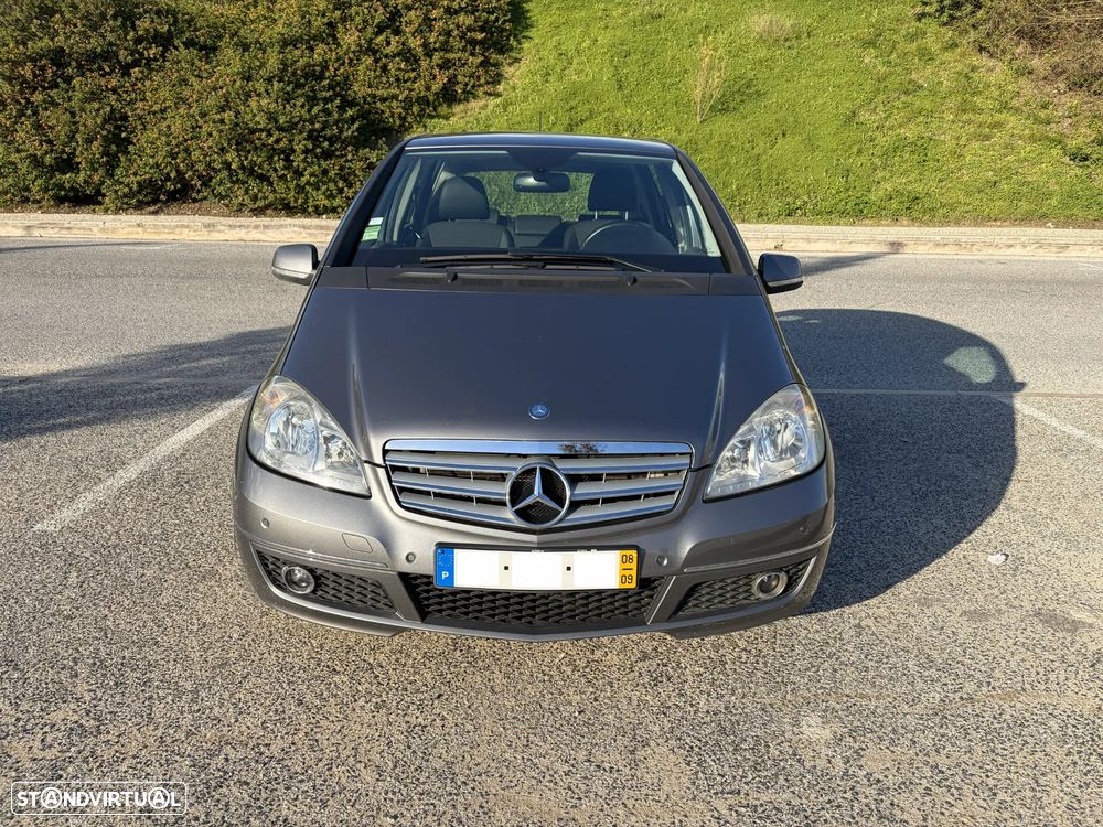 Mercedes-Benz A 150 Avantgarde Automatic - 2