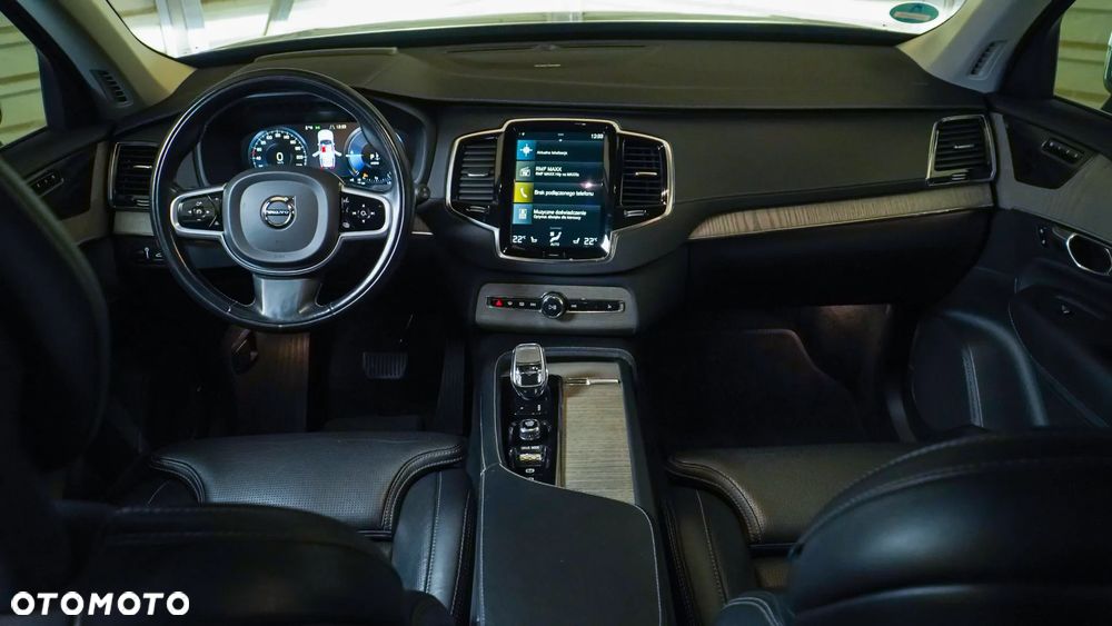 Volvo XC 90 T8 AWD Twin Engine Geartronic Inscription - 16