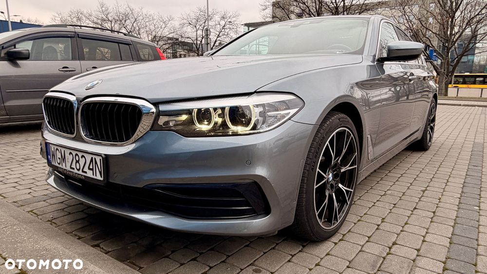 BMW Seria 5 530i xDrive Sport Line sport - 7