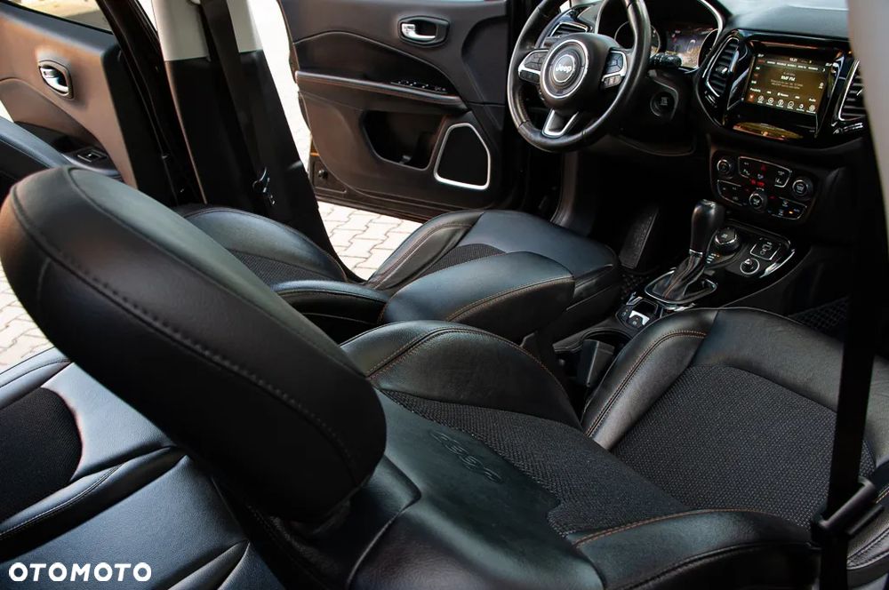 Jeep Compass 1.4 TMair S 4WD S&S - 23