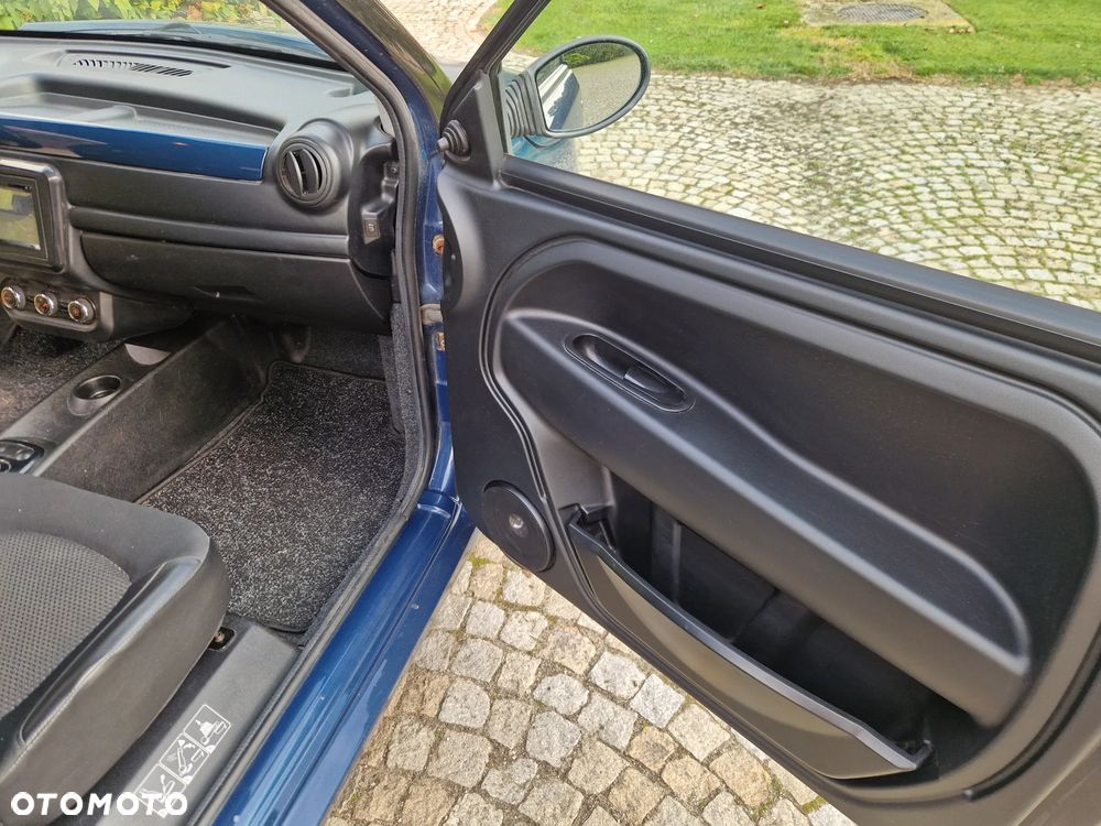 Microcar M.GO - 25