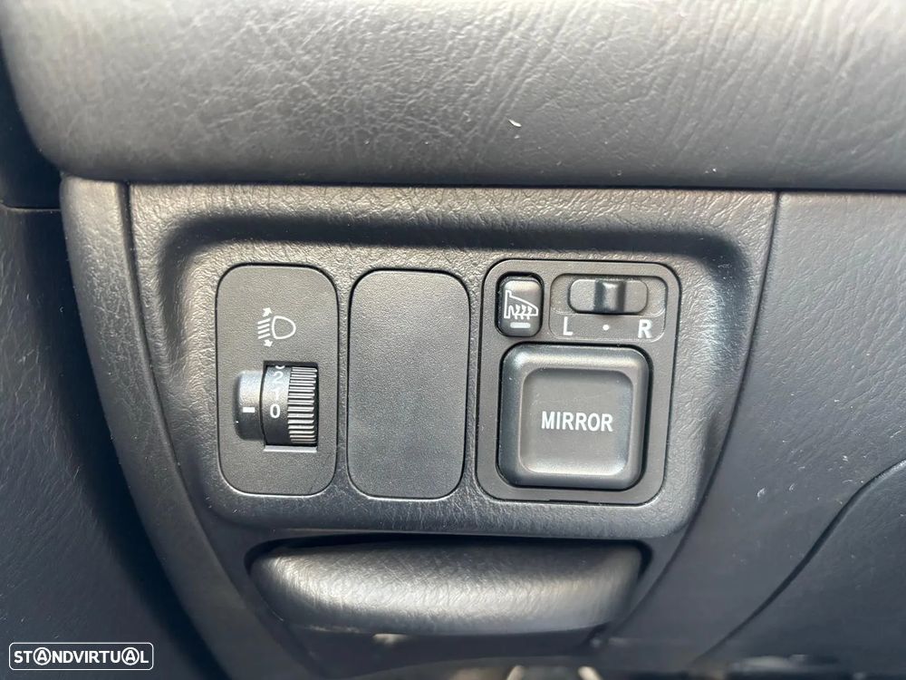 Honda Civic 1.4i S - 11