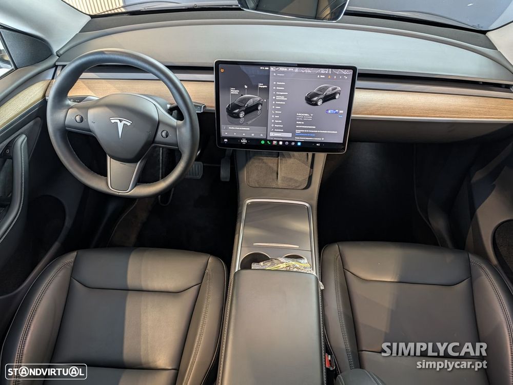 Tesla Model Y Long Range Dual Motor AWD - 11