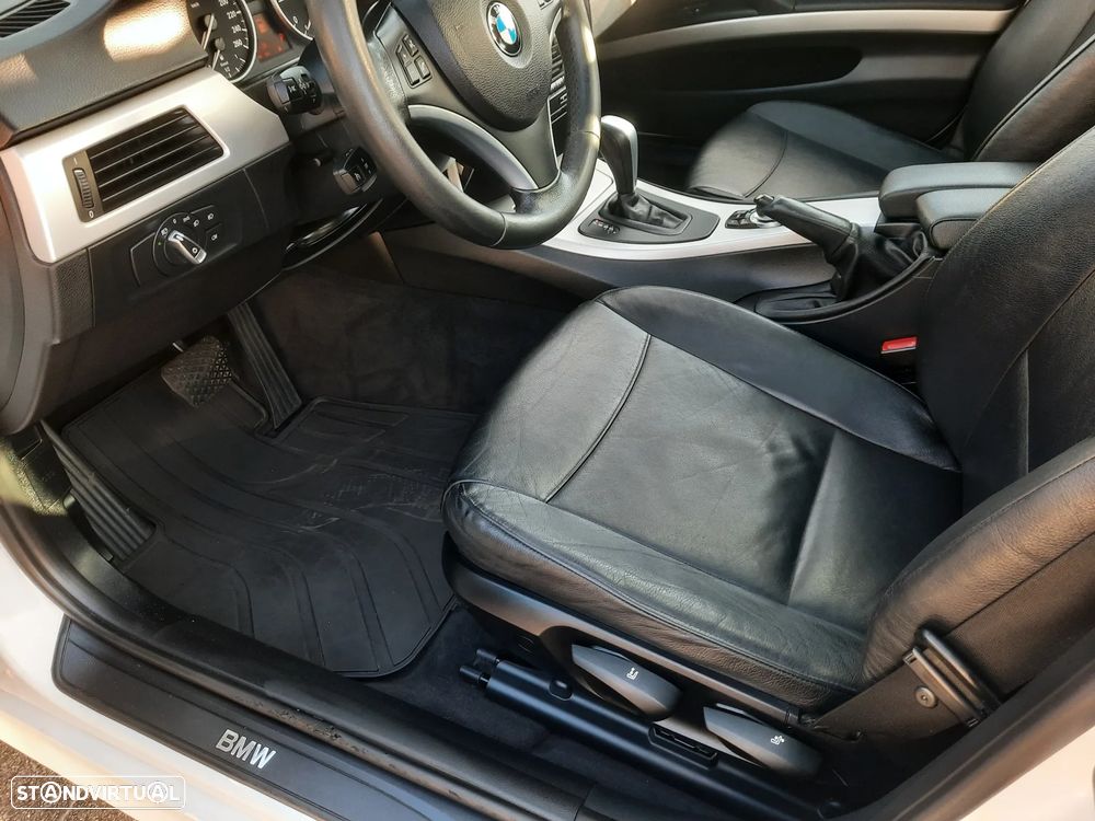 BMW 320 - 18