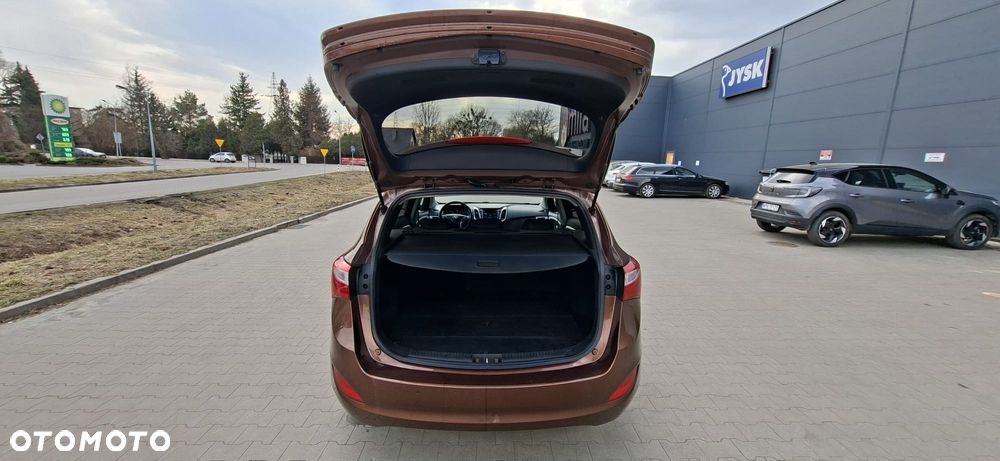 Hyundai i30 1.6 GDI Style - 31