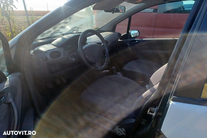 Lampa stop stanga pe aripa Mercedes-Benz A-Class W168 [1997 - 2001] H - 6