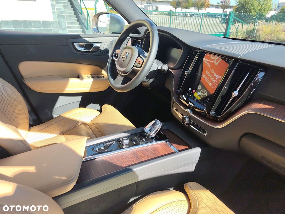 Volvo XC 60 - 13