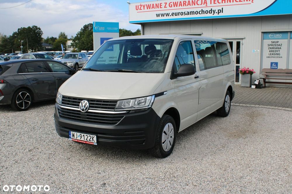 Volkswagen Transporter 2022 photo 2