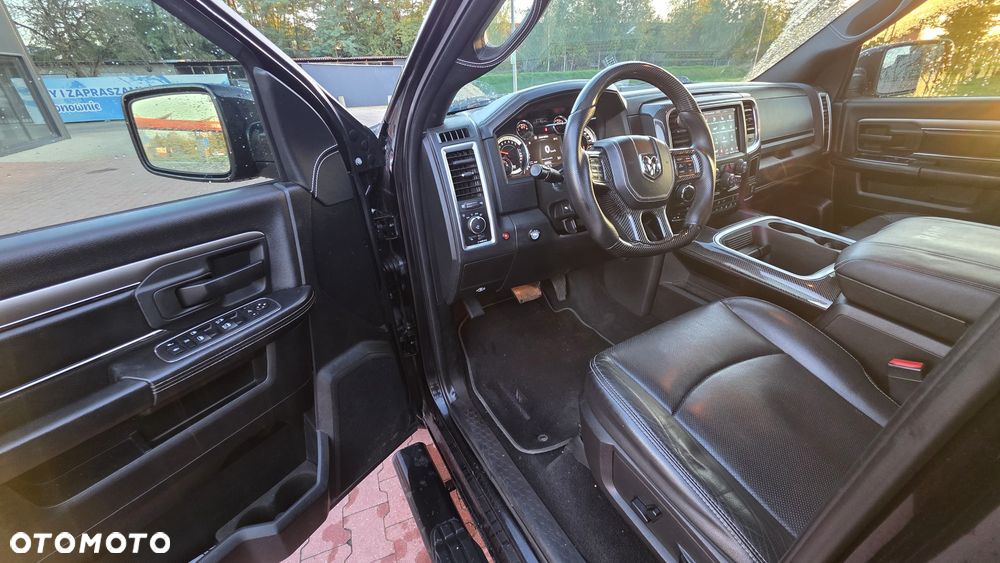 Dodge RAM - 6