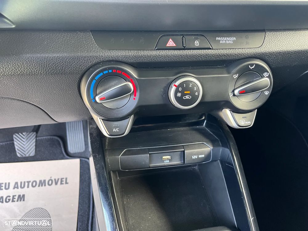 Kia Stonic 1.0 T-GDi Urban - 25