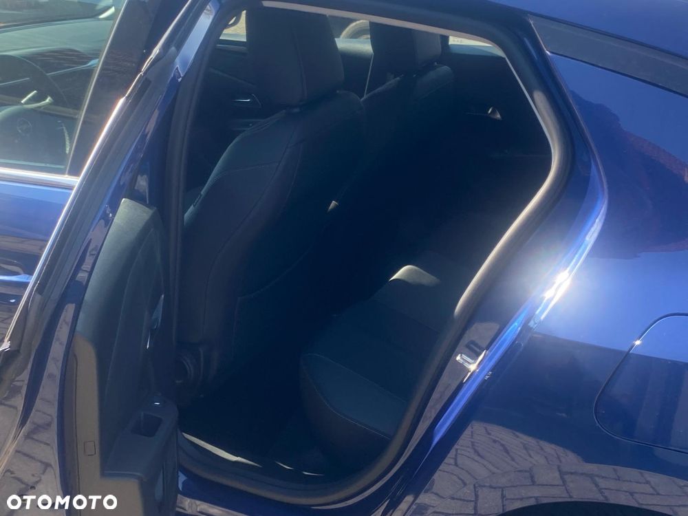 Opel Corsa 1.5 D Elegance S&S - 10