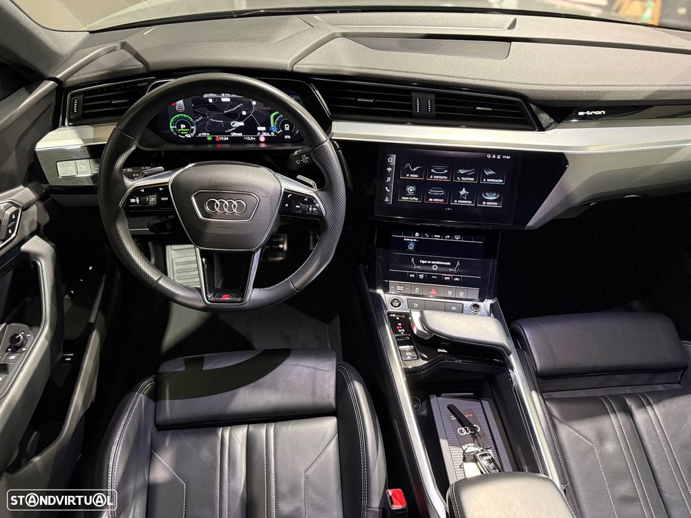Audi Q8 e-Tron Sportback 50 quattro S line - 30