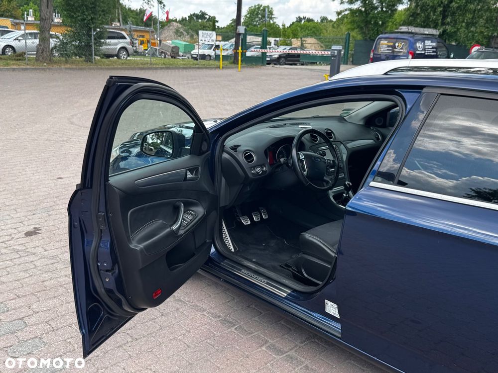 Ford Mondeo 2.0 TDCi Champions Edition - 6
