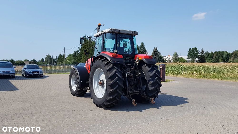 Massey Ferguson 8220 Xtra 2003R - 37