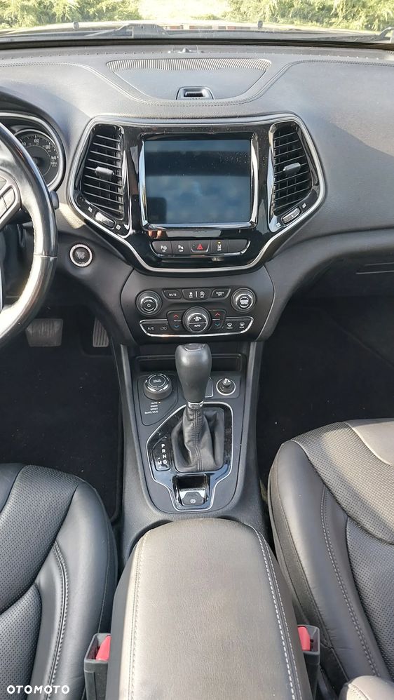 Jeep Cherokee 3.2 V6 Pentastar Active Drive I Automatik Limited - 9