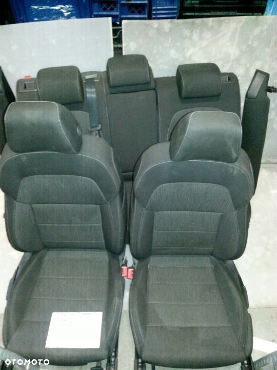 SKODA SUPERB III / FABIA II FOTEL / KANAPA (dostępne 2 komplety foteli) - 1