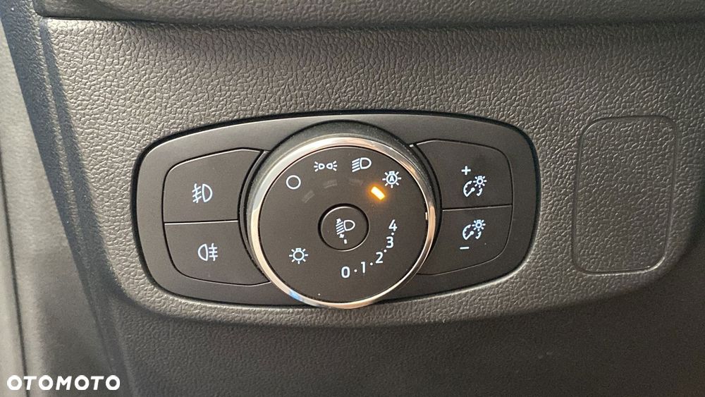 Ford Focus 1.5 EcoBlue Titanium X - 26