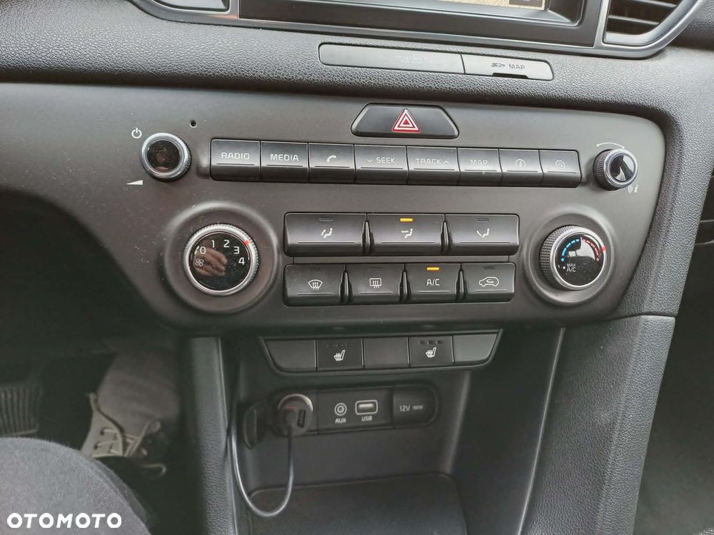 Kia Sportage - 11