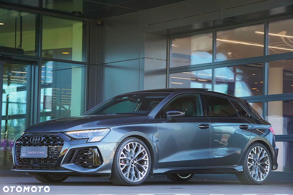 Audi RS3 Sportback TFSI Quattro S tronic - 5