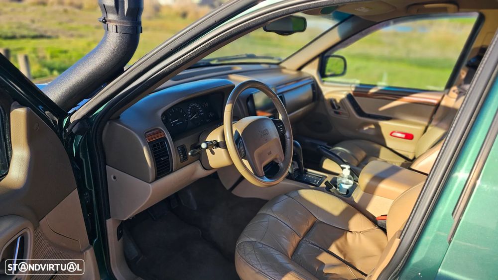 Jeep Grand Cherokee 5.2 Limited - 9