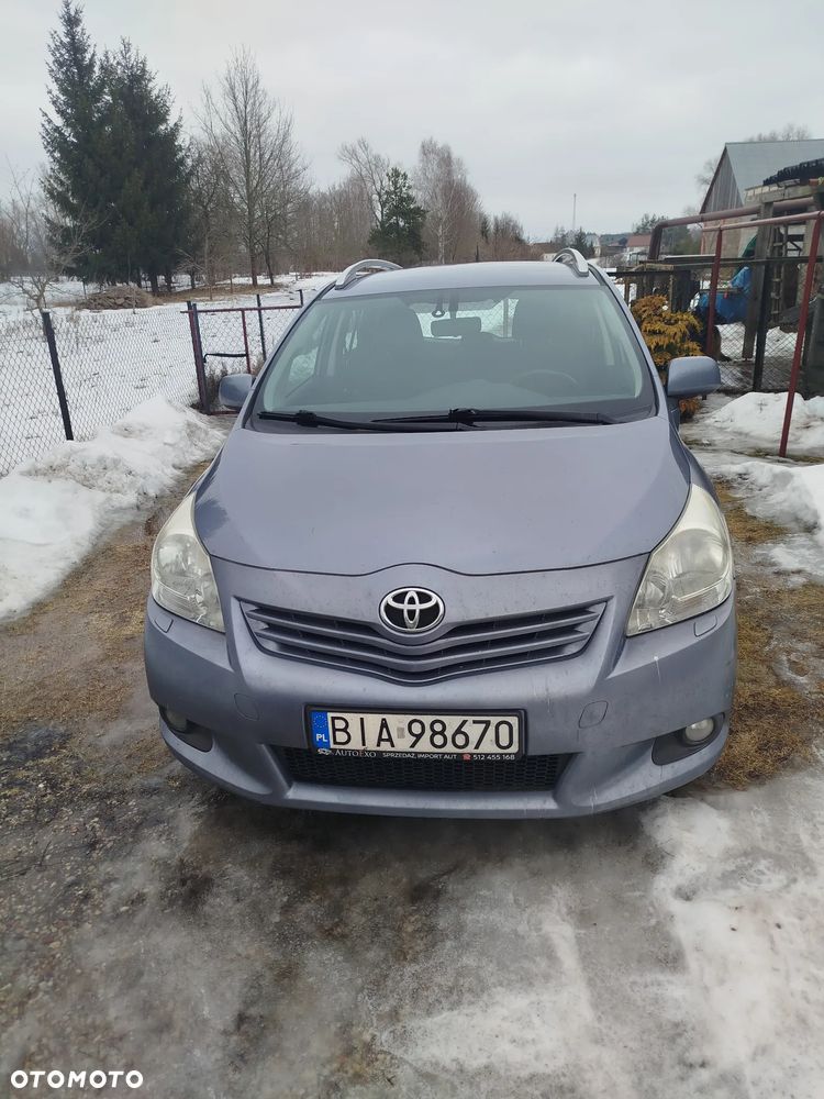 Toyota Verso 1.8 7-Sitzer Life - 2