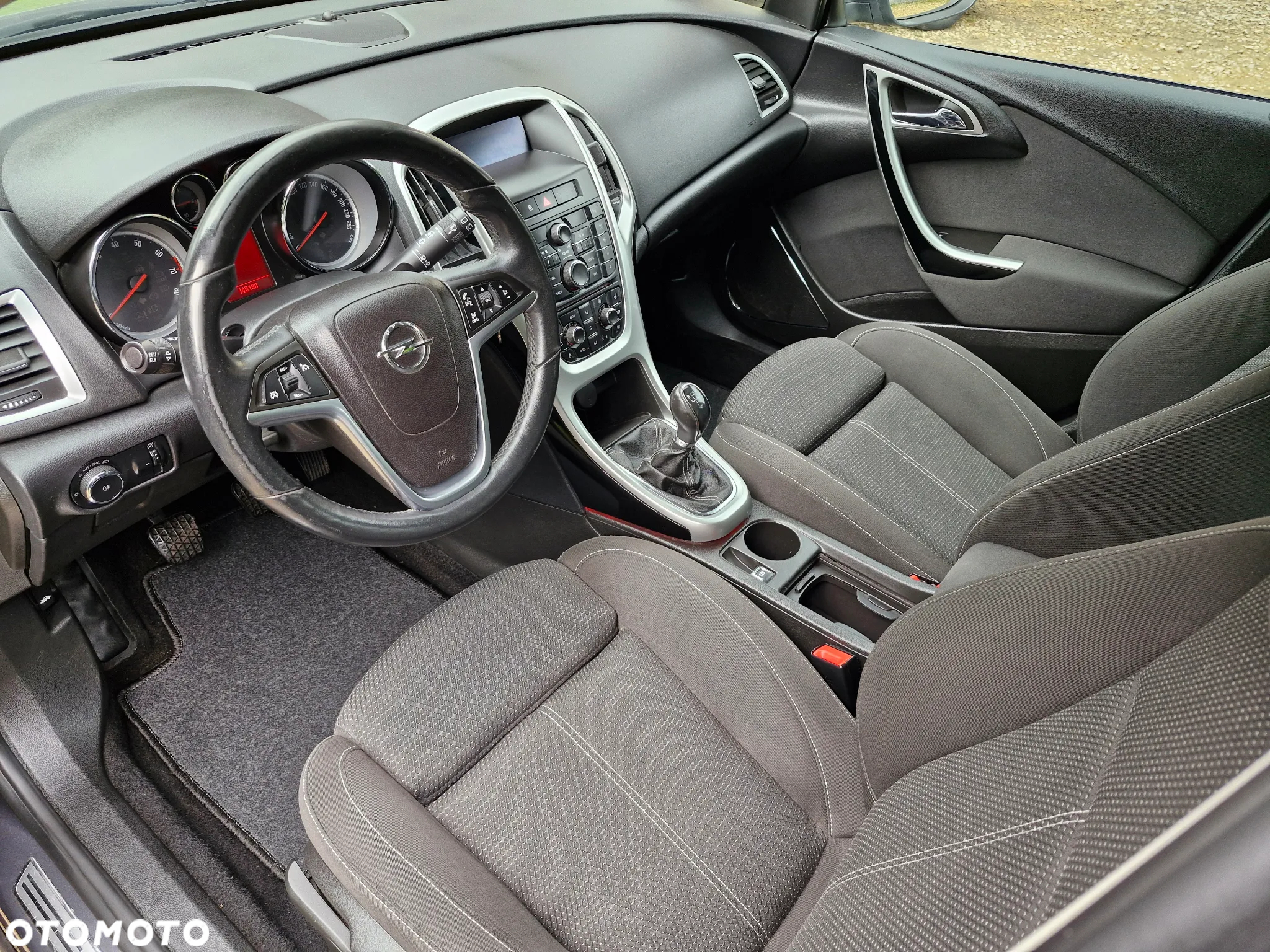 Opel Astra 1.4 Turbo Sports Tourer Design Edition - 6