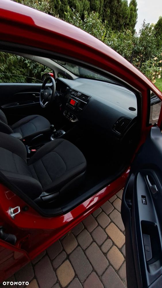 Kia Rio 1.2 Sensation - 17