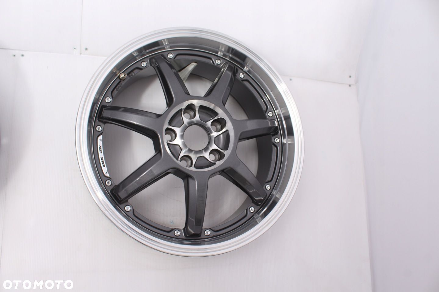 FELGA ALUMINIOWA KBA48618 DOTZ 5X114,3 18 ET48 - 1