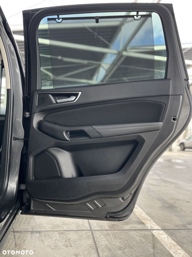 Ford S-Max 2.0 EcoBlue Titanium - 27