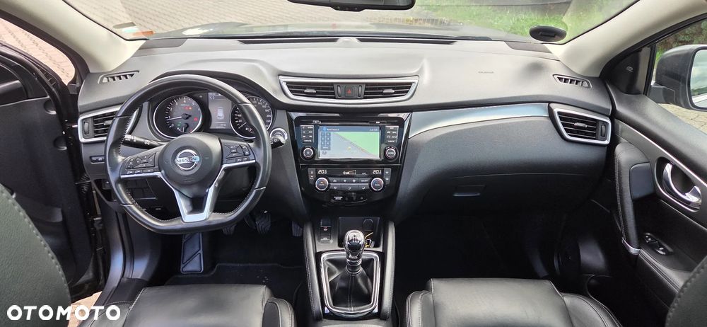 Nissan Qashqai 1.6 DIG-T Tekna+ - 14