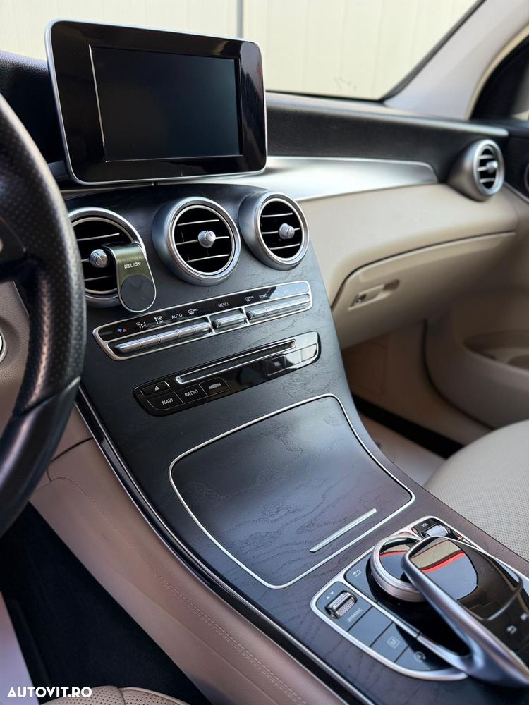 Mercedes-Benz GLC 250 4MATIC - 5