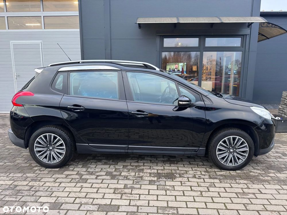 Peugeot 2008 1.6 e-HDi Allure S&S - 12