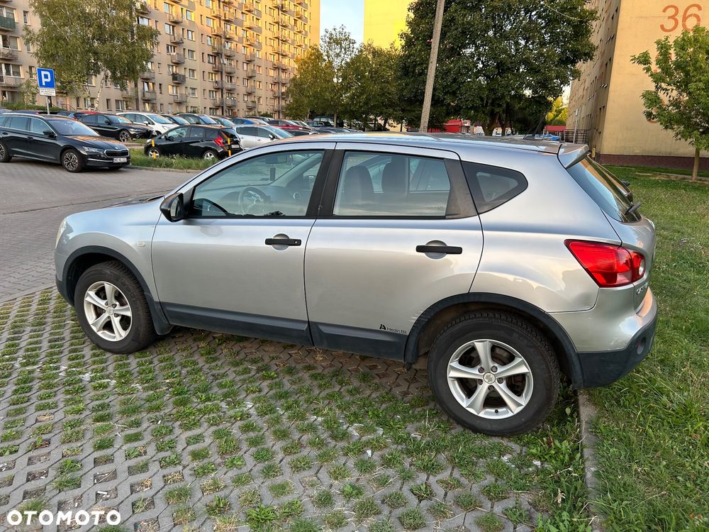 Nissan Qashqai 1.6 Visia - 4