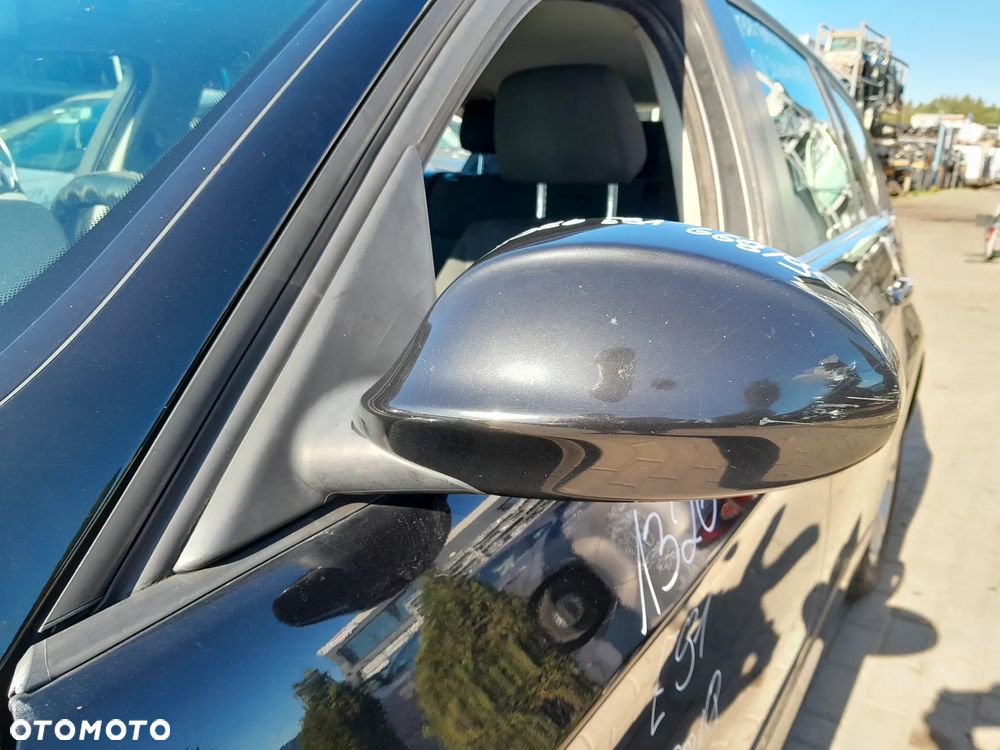 BMW E91 LUSTERKO LEWE PRZEDNIE LEWY PRZÓD ELEKTRYCZNE KOLOR: 668/9 - 1