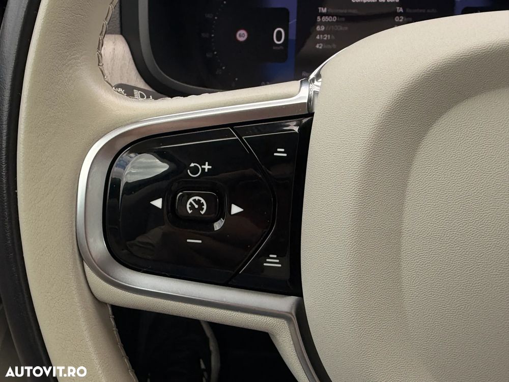 Volvo S90 - 17