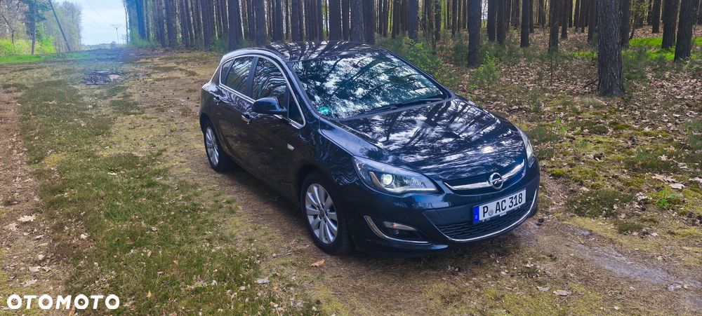 Opel Astra 2.0 CDTI Exklusiv - 3