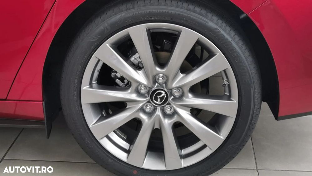 Mazda 3 e-Skyactiv G140 AT MHEV Center-Line - 6