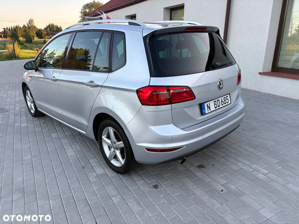 Volkswagen Golf 1.6 TDI BlueMotion Technology Lounge - 7