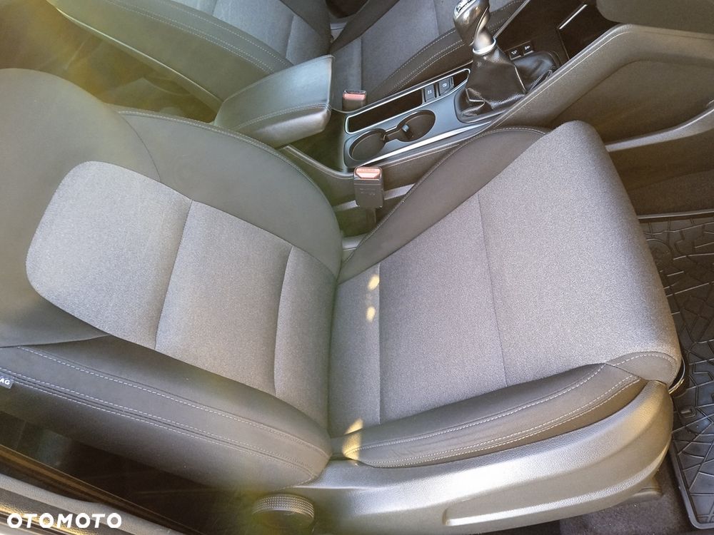 Hyundai Tucson 1.6 GDI BlueDrive GO 2WD - 19