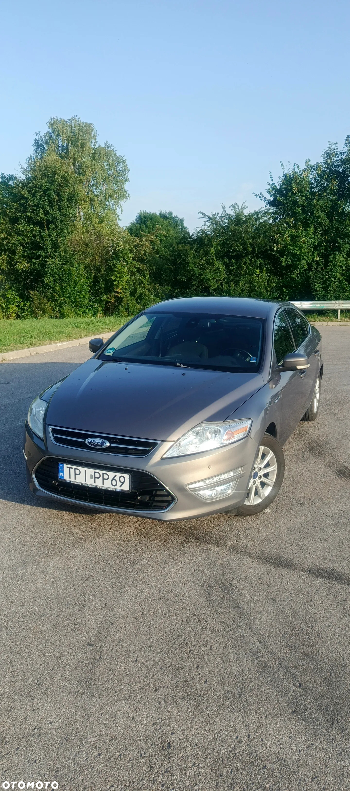 Ford Mondeo 2.0 EcoBoost Titanium - 3