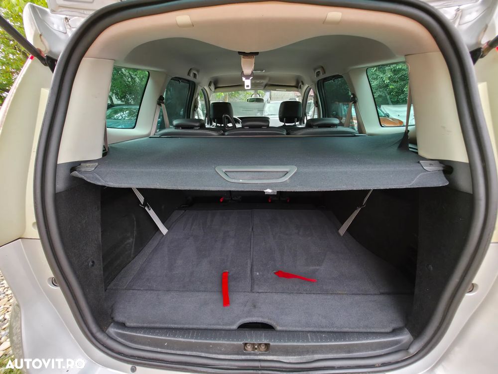Renault Grand Scenic Energy dCi 130 Euro 6 S&S Bose Edition - 21