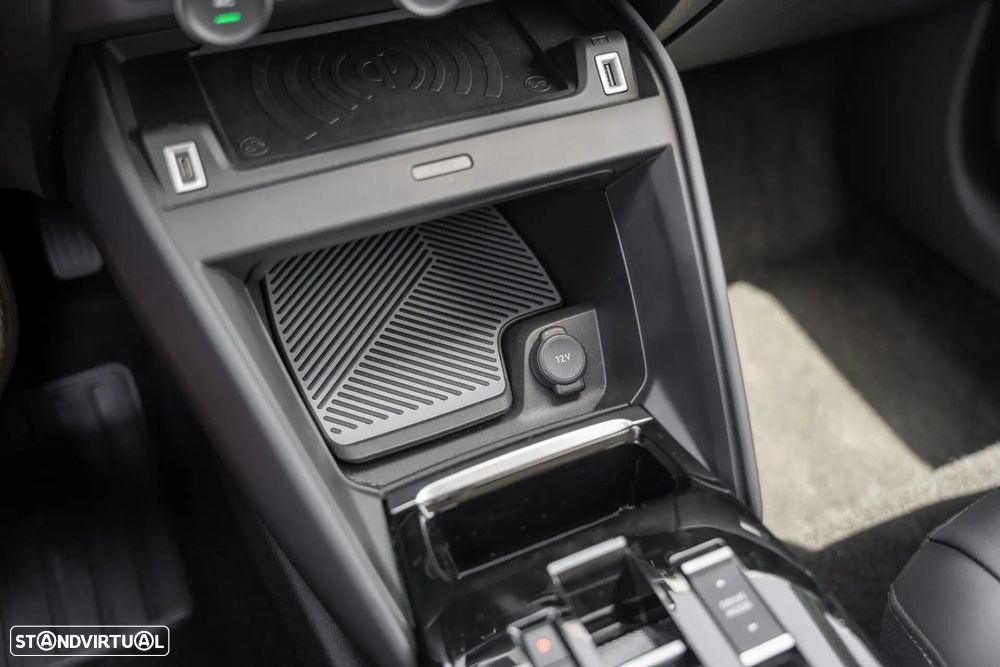 Citroën e-C4 X 50 kWh Shine - 17