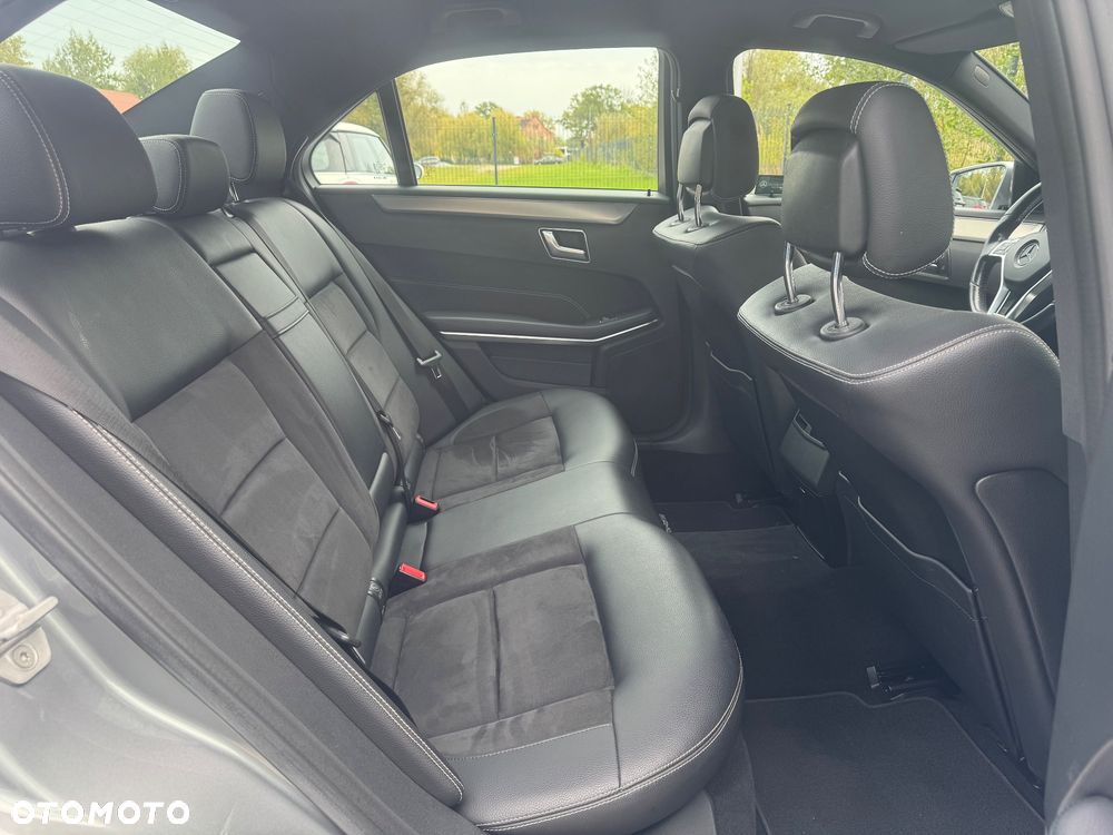 Mercedes-Benz Klasa E 220 CDI BlueEff Avantgarde - 17