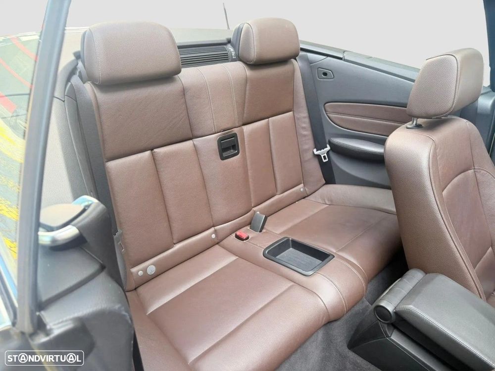 BMW 118 i Cabrio - 15